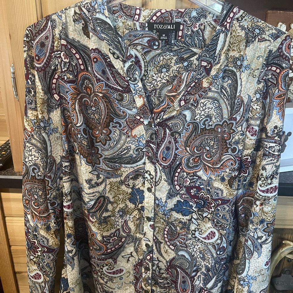 Roz & Ali Paisley Button Down Shirt - Multicolor